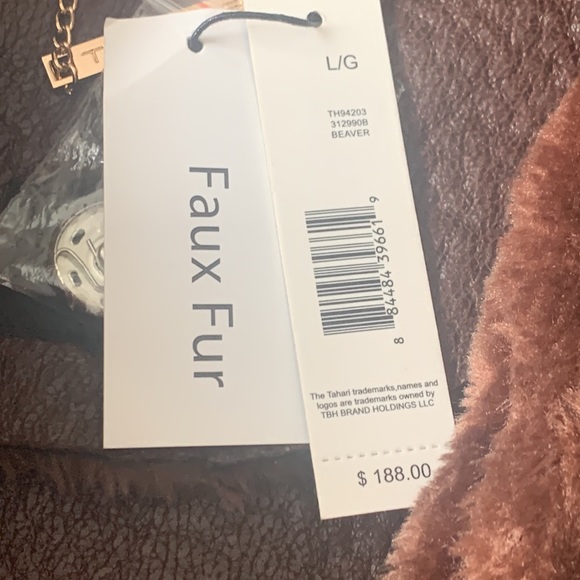 NWT Tahari Faux Fur Notch Lapel Coat - Beaver large - Picture 9 of 10